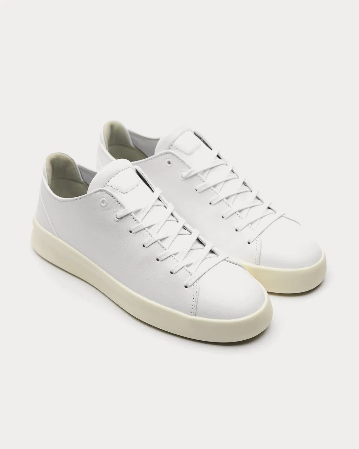 1C Champagnerweiss Low Top Sneakers