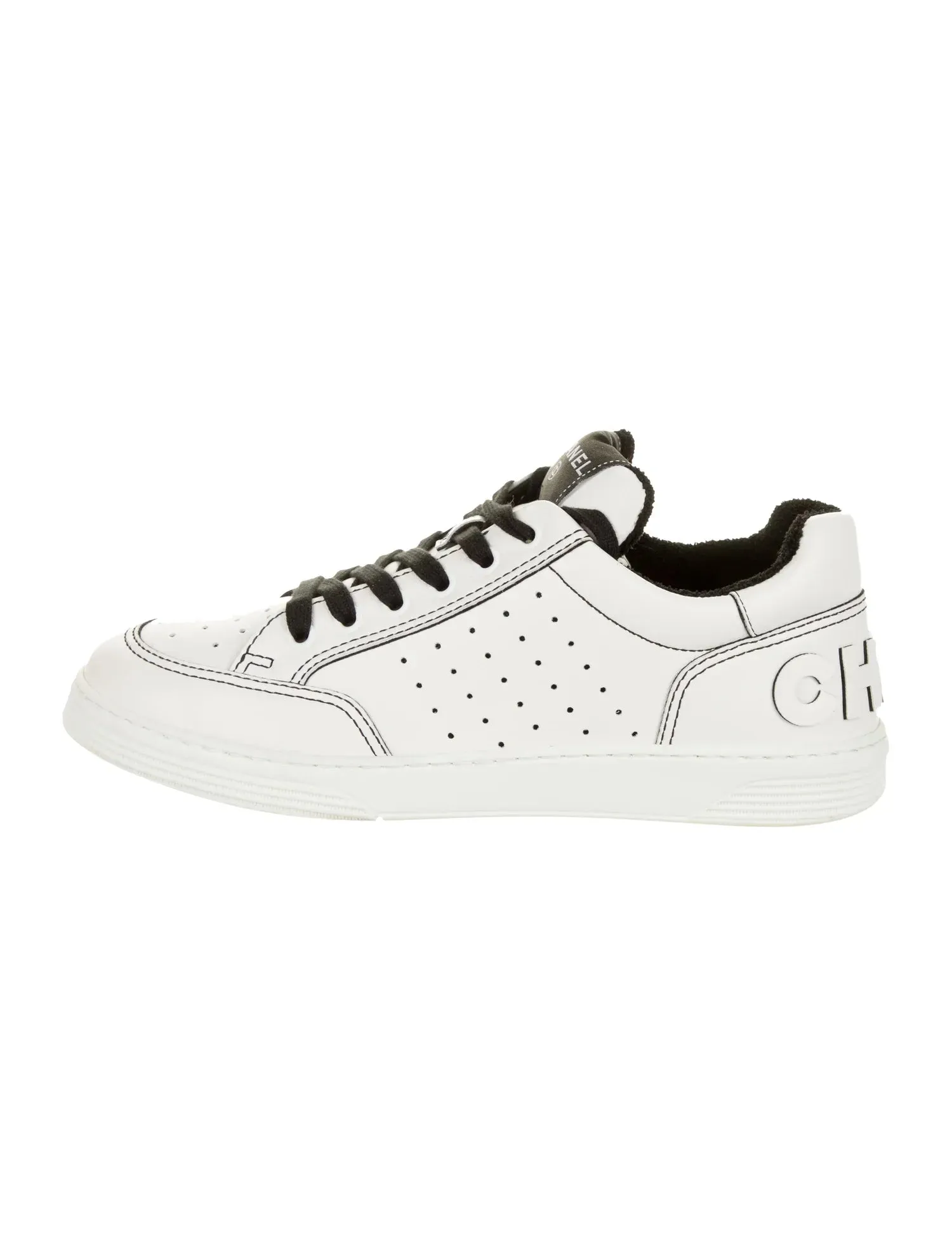 CHANEL CC WHITE LEATHER TRAINER SNEAKERS