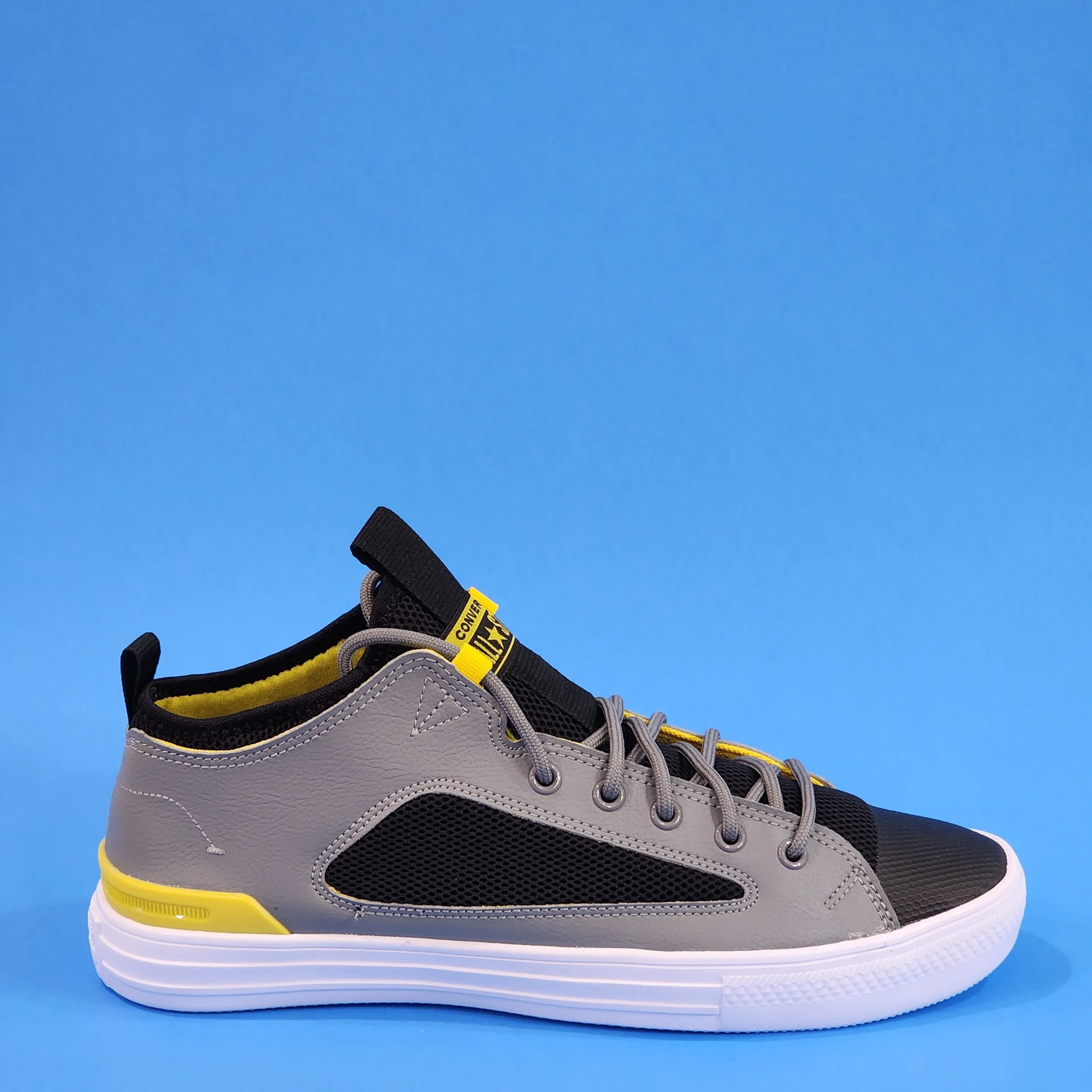 Converse CTAS Ultra Mid Lightweight Mesh Men's Sneakers 168840C NWT