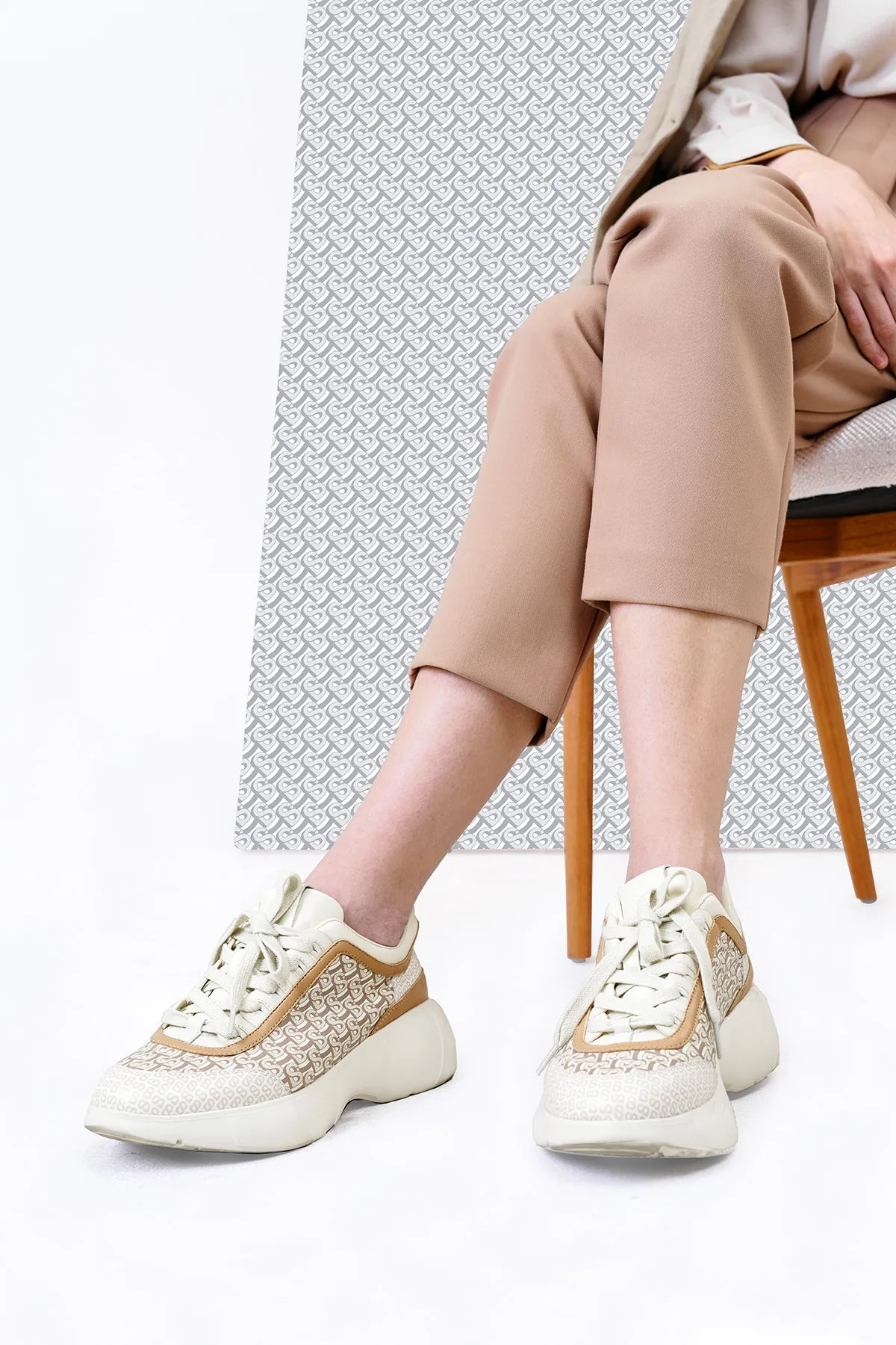 Dakota Sneakers - Beige