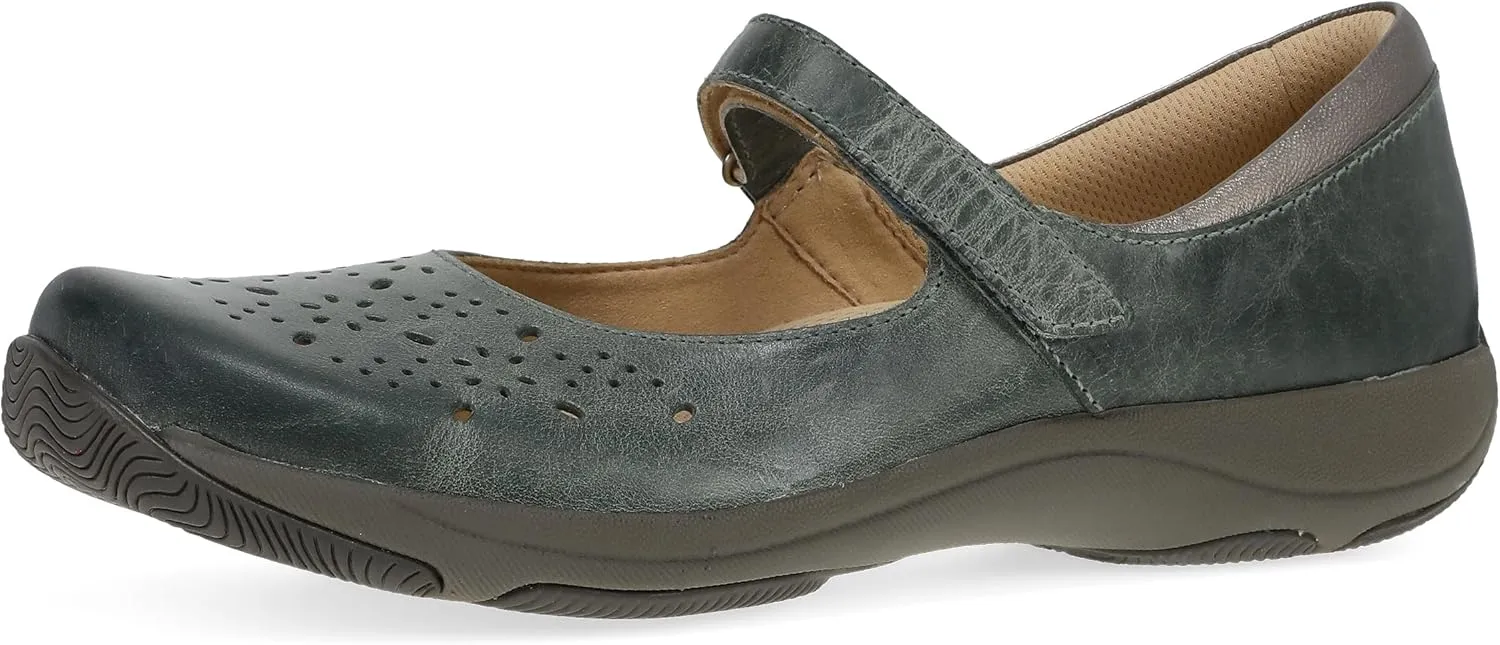Dansko Stacy Mary Jane - Lightweight Support in a Versatile Style- Slip-Resistant Rubber Outsole Suitable for Dry, Wet, and Oily/Wet Surfaces