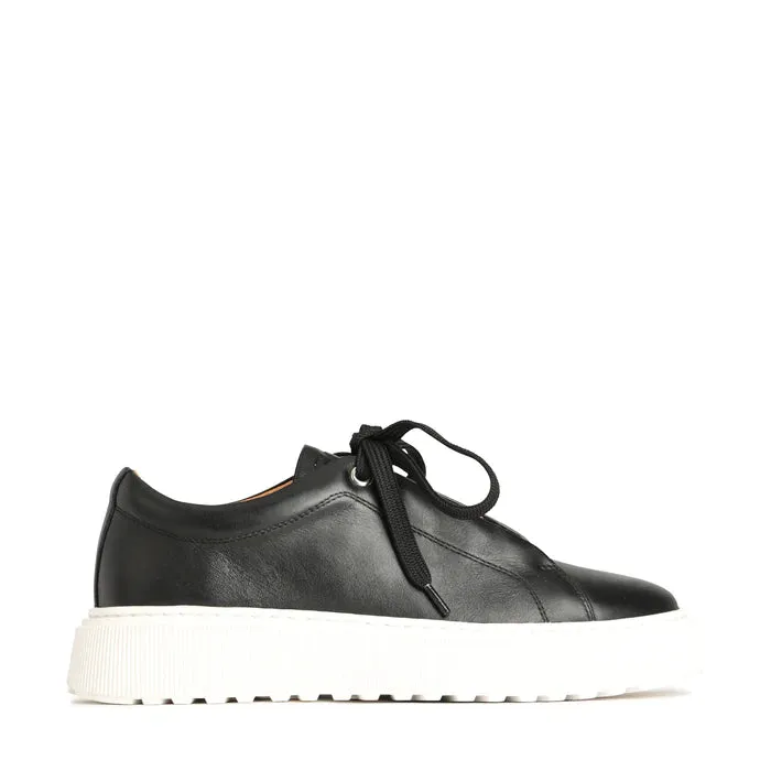 Eos Lae Sneaker Black