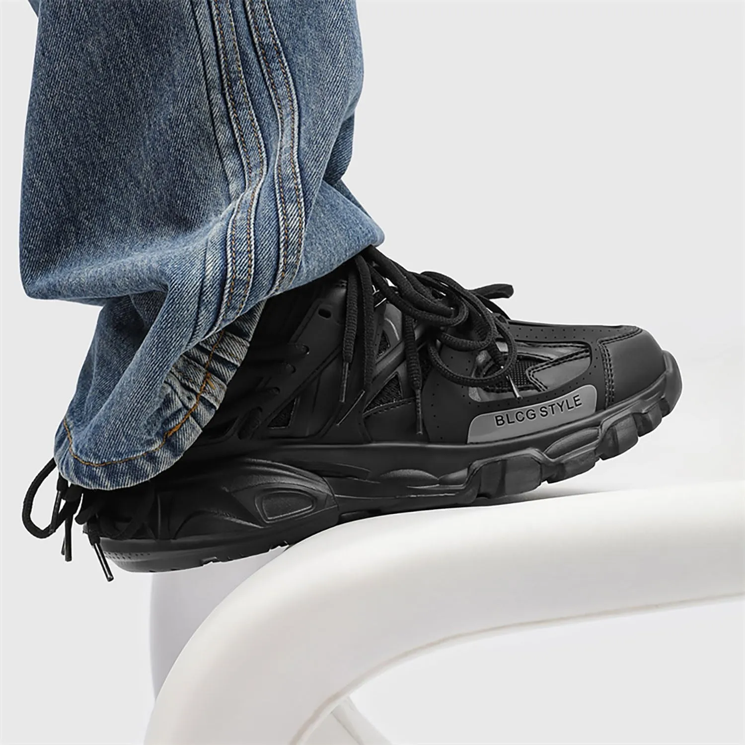 Fashion Casual Platform Chunky Sneakers for Women Non-Slip Dad Shoes for Men Comfortable Lace-up Tennis Shoes