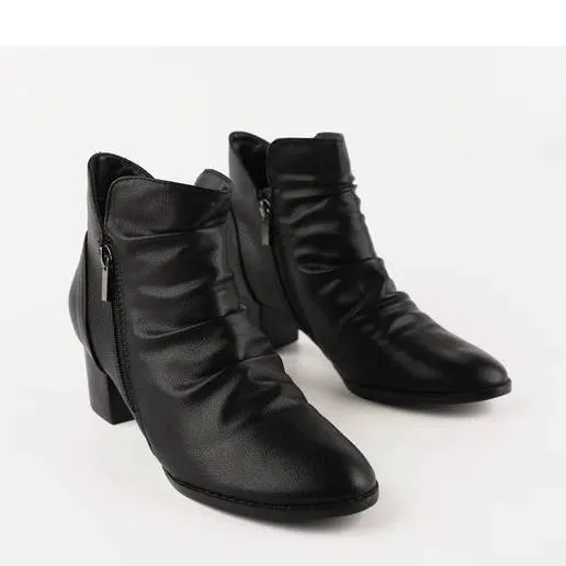 LEAFY BLACK