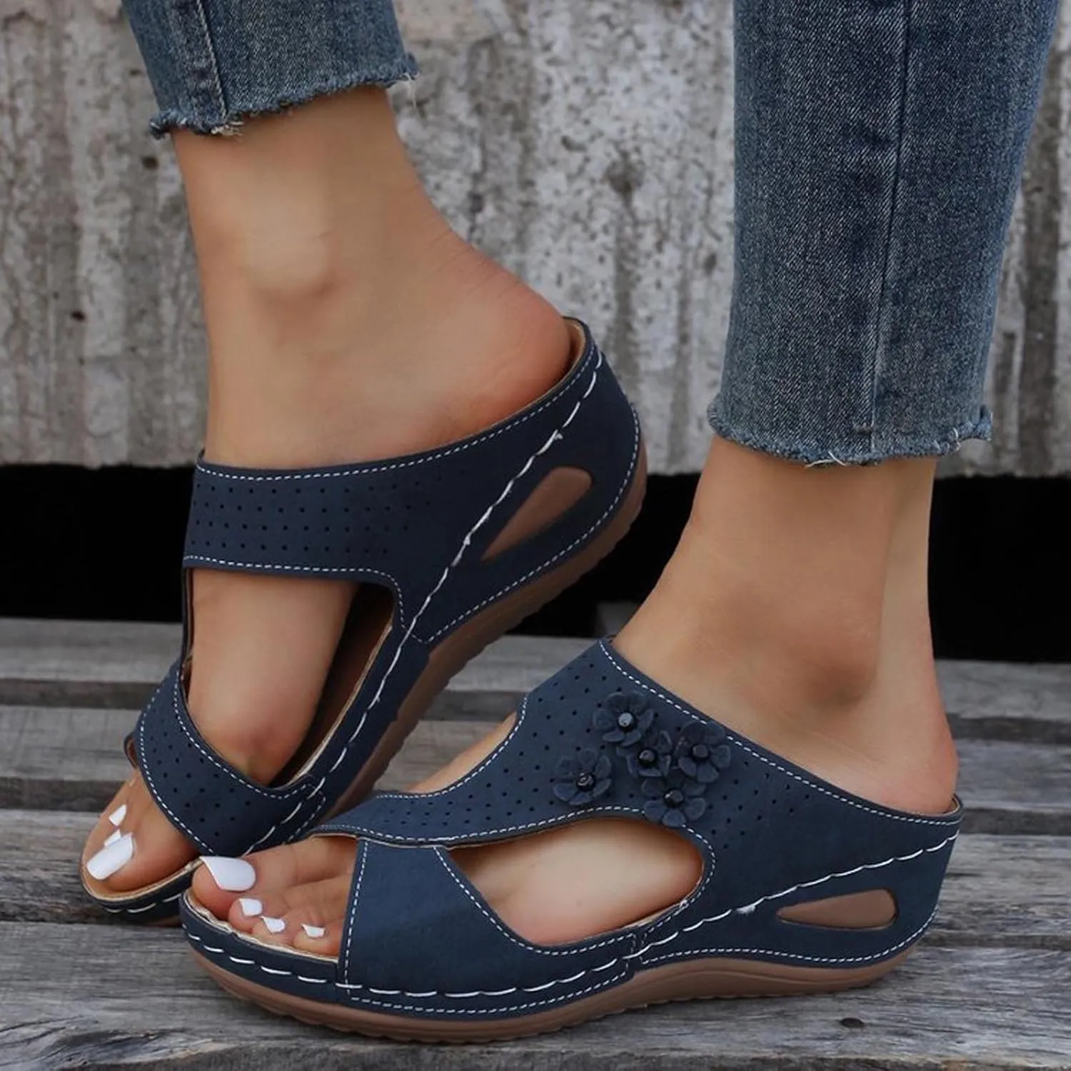 oiangi Orthopedic Sandals for Women with Arch Support Dressy Summer Comfortable Wedge Fish Mouth Peep Toe Slip on Platform Slipper Flower Hollow Beach Shoes