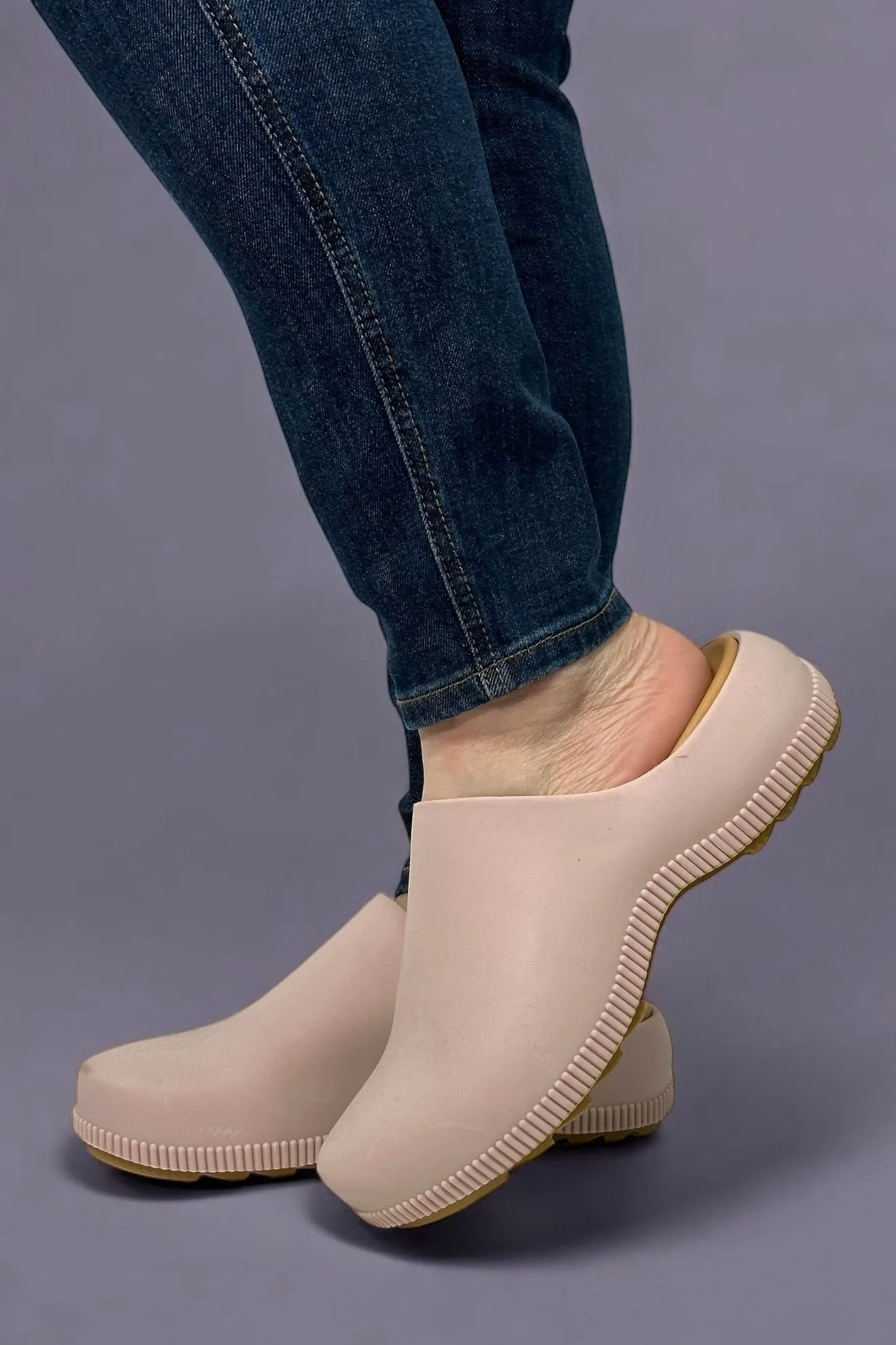 Sven Luxmotion Molded Clog - Nude