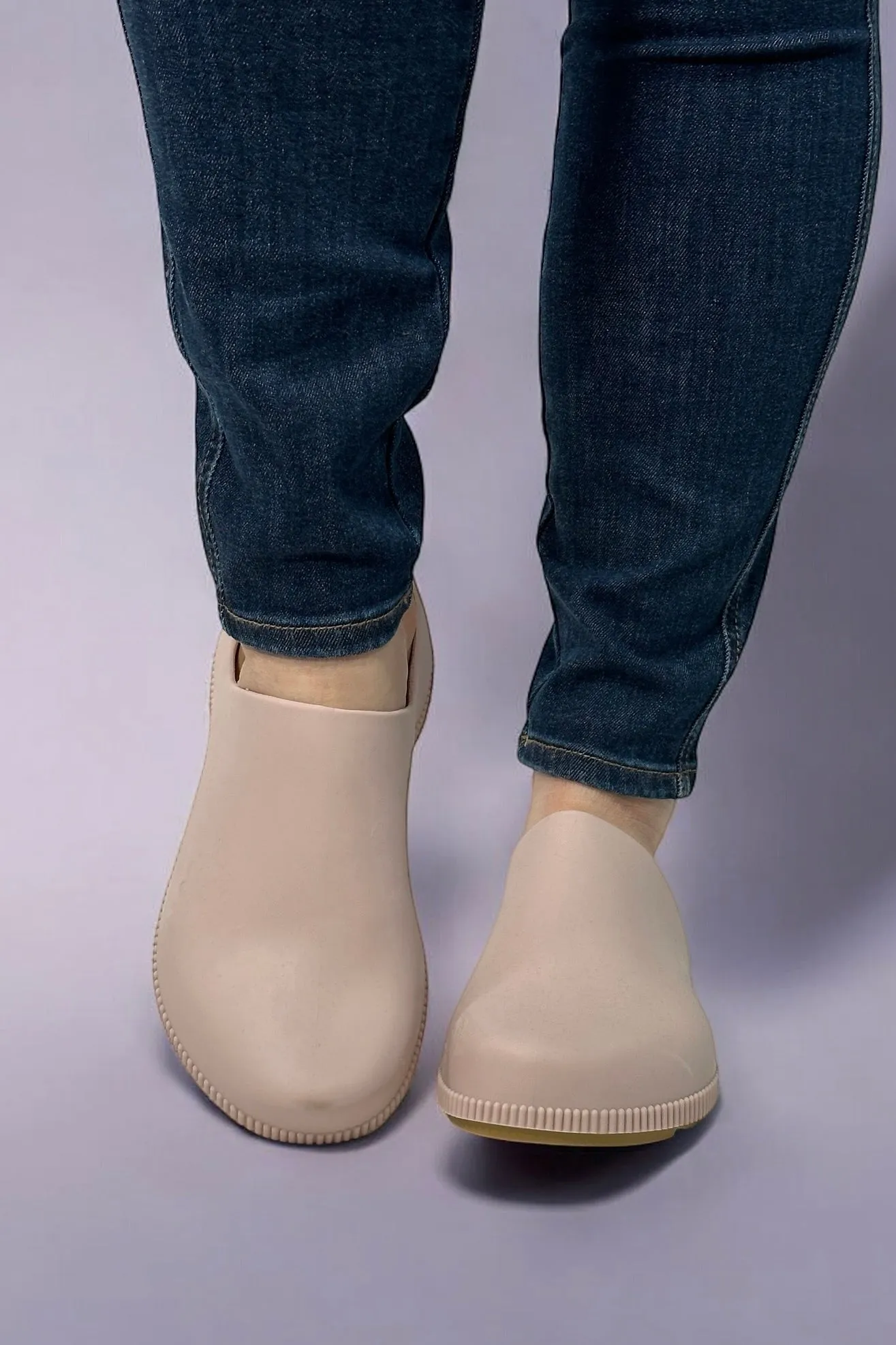 Sven Luxmotion Molded Clog - Nude