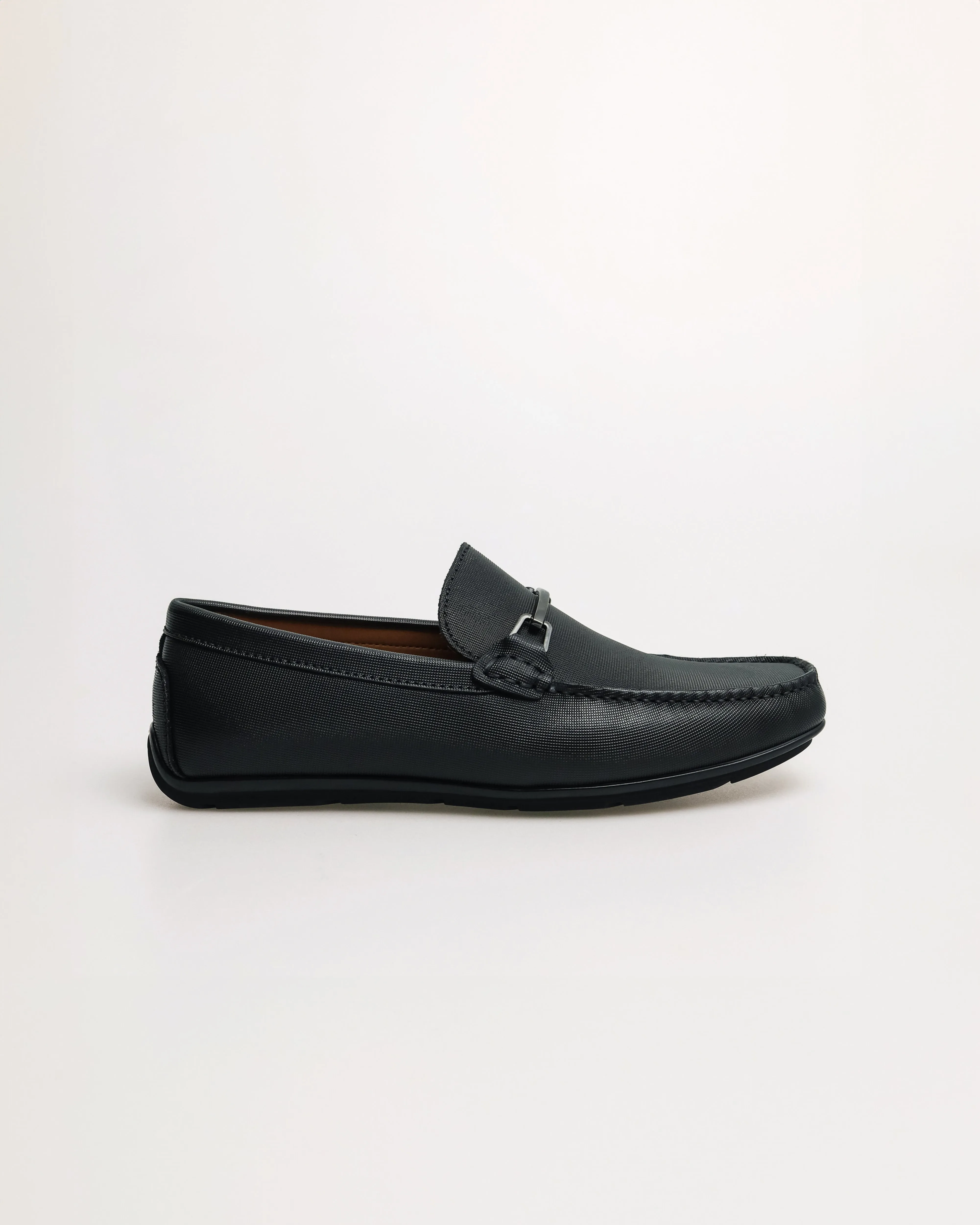 Tomaz C491 Men's Buckle Moccasins