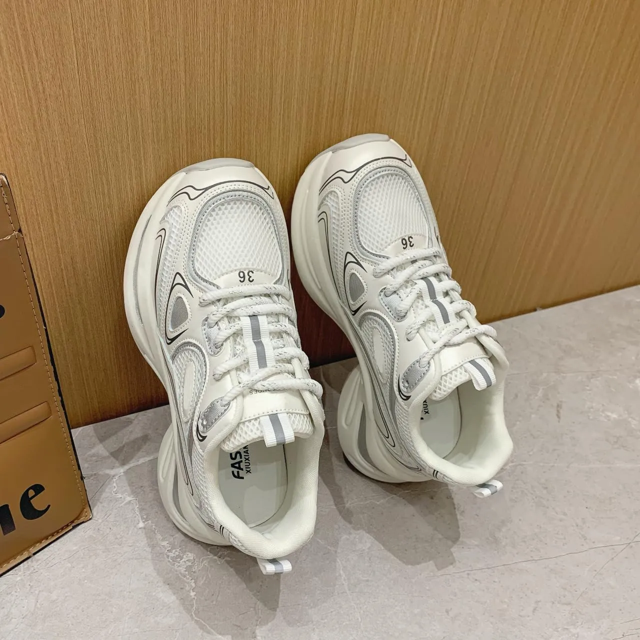 Women's Platform Chunky Fashion Sneakers Comfortable Lightweight Lace-Up Tennis Dad Shoes
