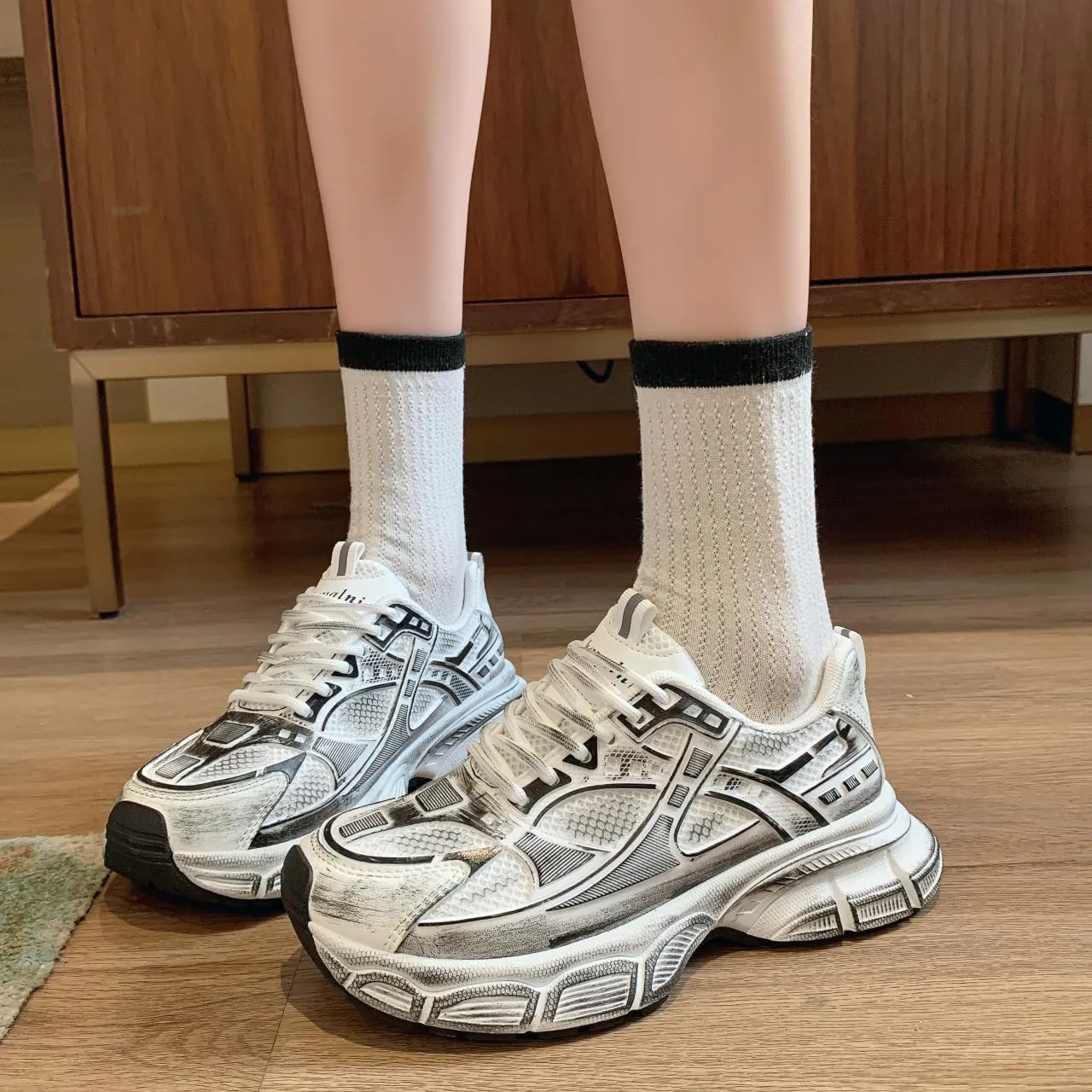 Women's Platform Chunky Sneakers Fashion Comfortable Lightweight Lace-Up Dusty Dad Shoes