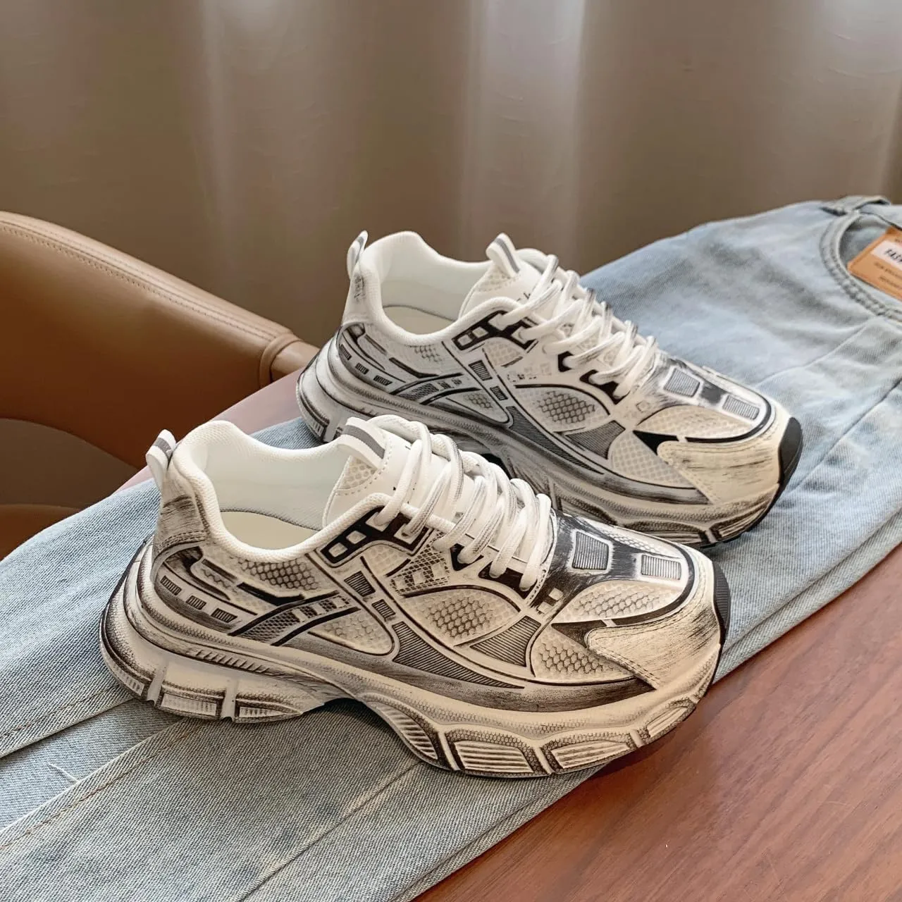 Women's Platform Chunky Sneakers Fashion Comfortable Lightweight Lace-Up Dusty Dad Shoes