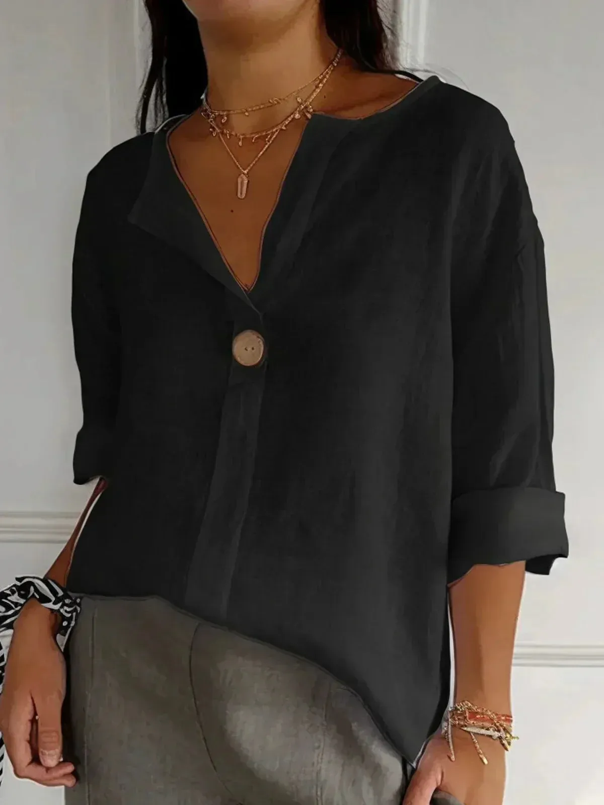 Yvonna | Chic Comfort Blouse